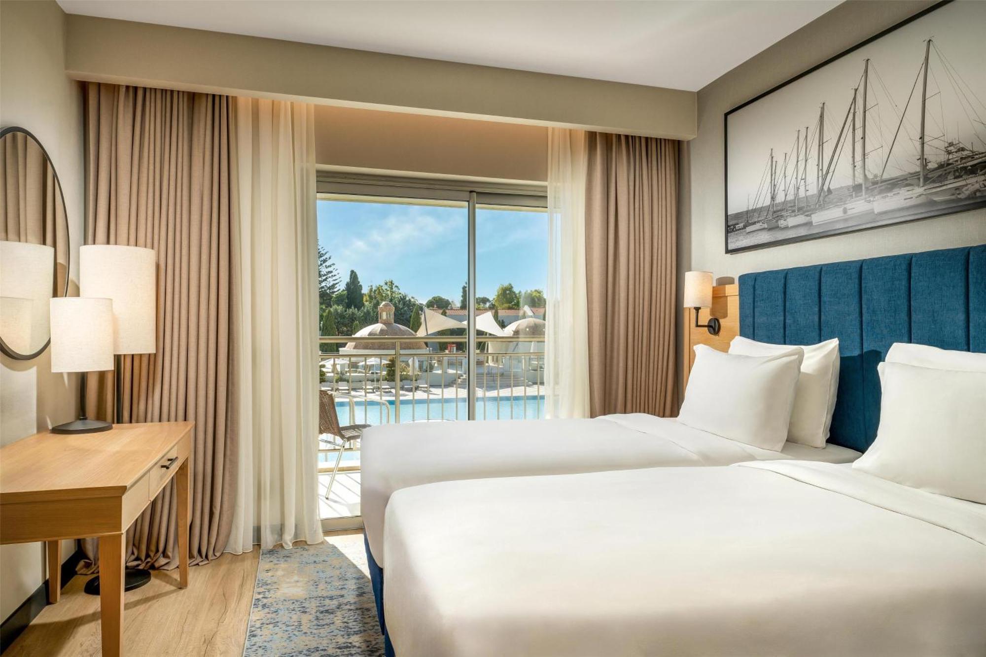 Premium Room Balcony Pool View